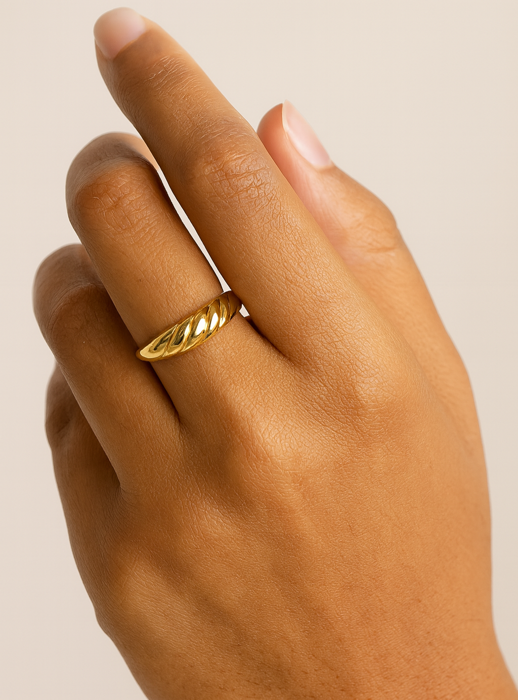 Elena Twist Ring